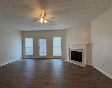 644 Kenridge Drive - Photo Thumbnail 9