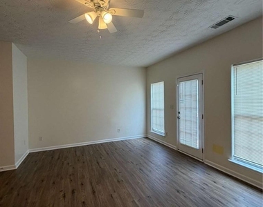 644 Kenridge Drive - Photo Thumbnail 6