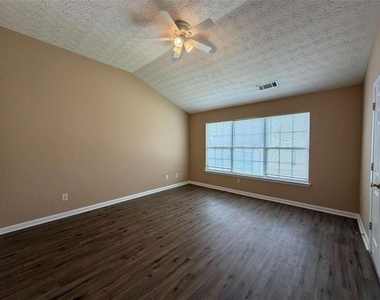 644 Kenridge Drive - Photo Thumbnail 23