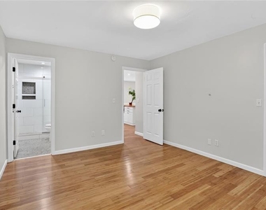 1929 Cooper Landing Drive Se - Photo Thumbnail 21