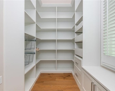1169 Dorby Park Drive Ne - Photo Thumbnail 13