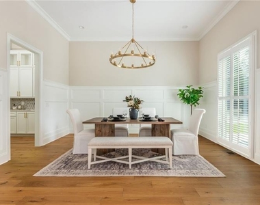 1169 Dorby Park Drive Ne - Photo Thumbnail 2