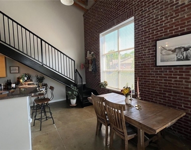 445 N Sessions Street Nw - Photo Thumbnail 9