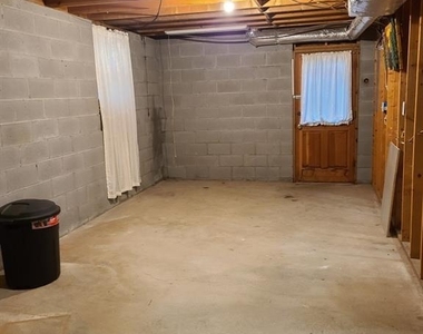 120 Rocky Stream Court - Photo Thumbnail 18