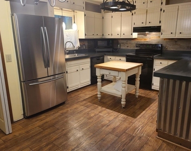 120 Rocky Stream Court - Photo Thumbnail 20