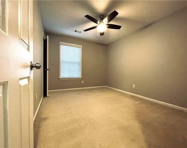 3485 Oxwell Drive - Photo Thumbnail 13