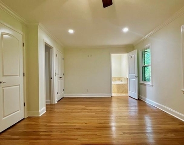 5933 Old Stone Mountain Road - Photo Thumbnail 12