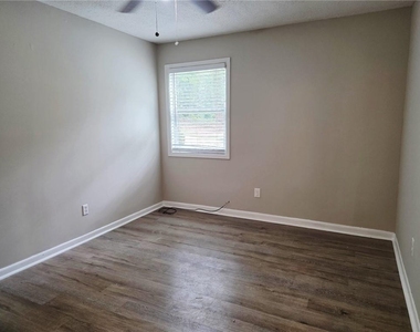 3363 Columbia Trace - Photo Thumbnail 1