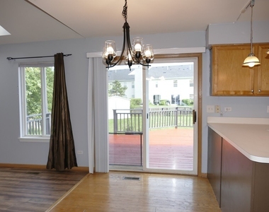 2551 Smithfield Lane - Photo Thumbnail 5