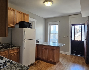 1849 W 17th Street - Photo Thumbnail 2