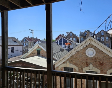 1849 W 17th Street - Photo Thumbnail 3