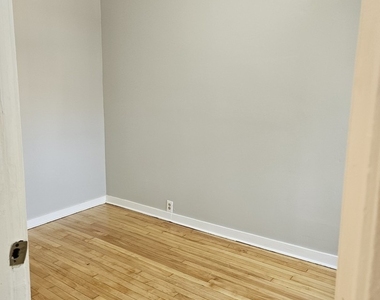1849 W 17th Street - Photo Thumbnail 7