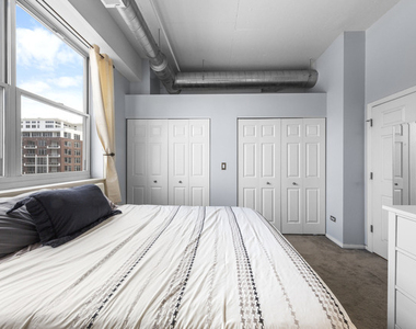 950 W Monroe Street - Photo Thumbnail 13
