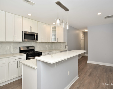 336 E Russell Street - Photo Thumbnail 1