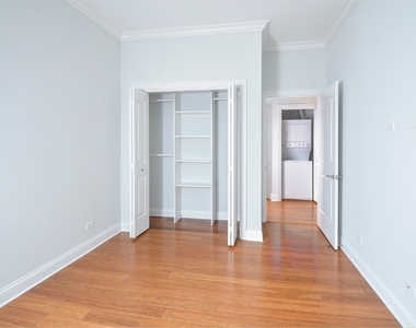 20 N Aberdeen Street - Photo Thumbnail 8