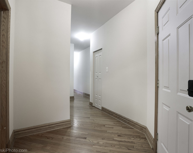 1165 E 54th Street - Photo Thumbnail 2