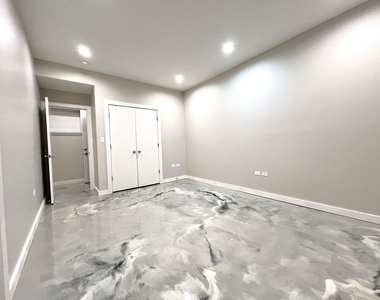 4853 W Nelson Street - Photo Thumbnail 4