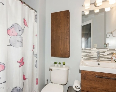 1812 Whirlaway Court - Photo Thumbnail 13