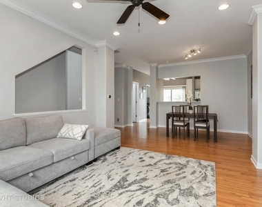 1812 Whirlaway Court - Photo Thumbnail 2