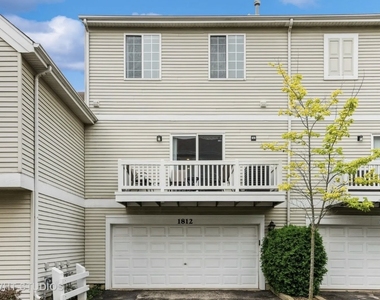 1812 Whirlaway Court - Photo Thumbnail 16