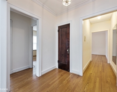 545 Hinman Avenue - Photo Thumbnail 3
