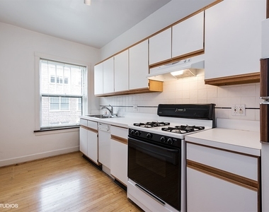 545 Hinman Avenue - Photo Thumbnail 4