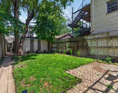2132 W Potomac Avenue - Photo Thumbnail 24