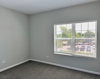 301 N Madison Street - Photo Thumbnail 10
