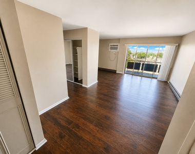 336 Lathrop Avenue - Photo Thumbnail 4
