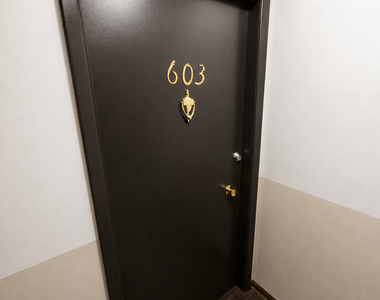 336 Lathrop Avenue - Photo Thumbnail 2