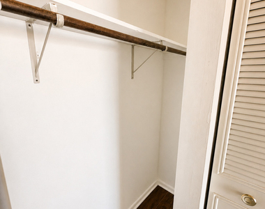 336 Lathrop Avenue - Photo Thumbnail 9