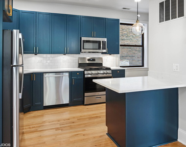 7635 N Greenview Avenue - Photo Thumbnail 5