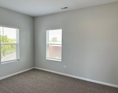 855 E Main Street - Photo Thumbnail 11