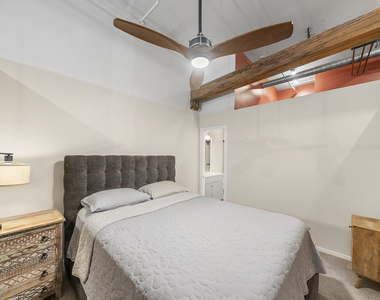 1525 S Michigan Avenue - Photo Thumbnail 6