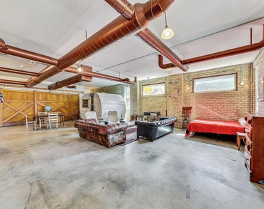 1835 N Humboldt Boulevard - Photo Thumbnail 2