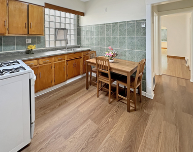 5244 W Altgeld Street - Photo Thumbnail 7