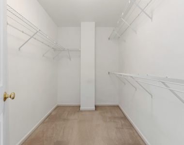 5546 Cambridge Way - Photo Thumbnail 16