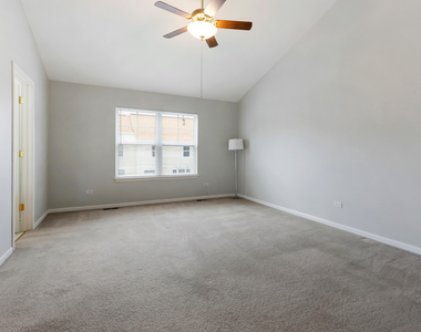 5546 Cambridge Way - Photo Thumbnail 13