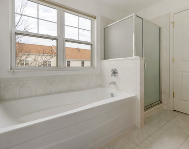 5546 Cambridge Way - Photo Thumbnail 15