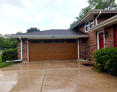 7827 Rohrer Drive - Photo Thumbnail 3