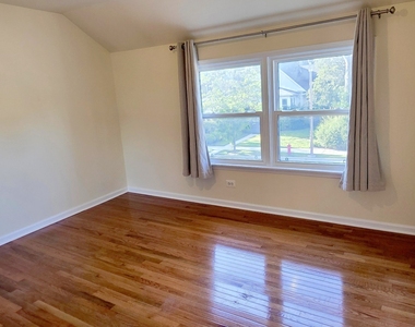 1417 Lake Avenue - Photo Thumbnail 6