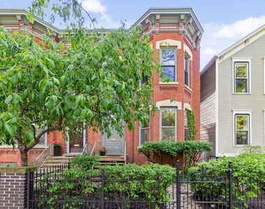 2112 N Dayton Street - Photo Thumbnail 1