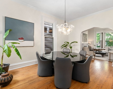 2112 N Dayton Street - Photo Thumbnail 8