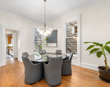 2112 N Dayton Street - Photo Thumbnail 7