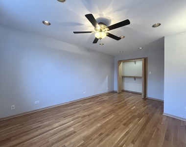 449 W 37th Street - Photo Thumbnail 14