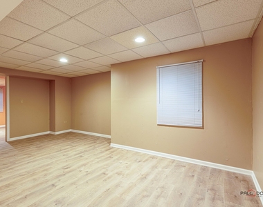 1551 Crowfoot Circle N - Photo Thumbnail 31