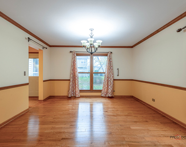 1551 Crowfoot Circle N - Photo Thumbnail 7