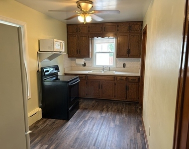 518 Bremer Street - Photo Thumbnail 5