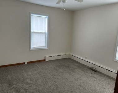 518 Bremer Street - Photo Thumbnail 6
