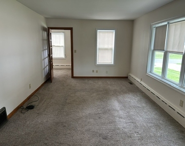 518 Bremer Street - Photo Thumbnail 3